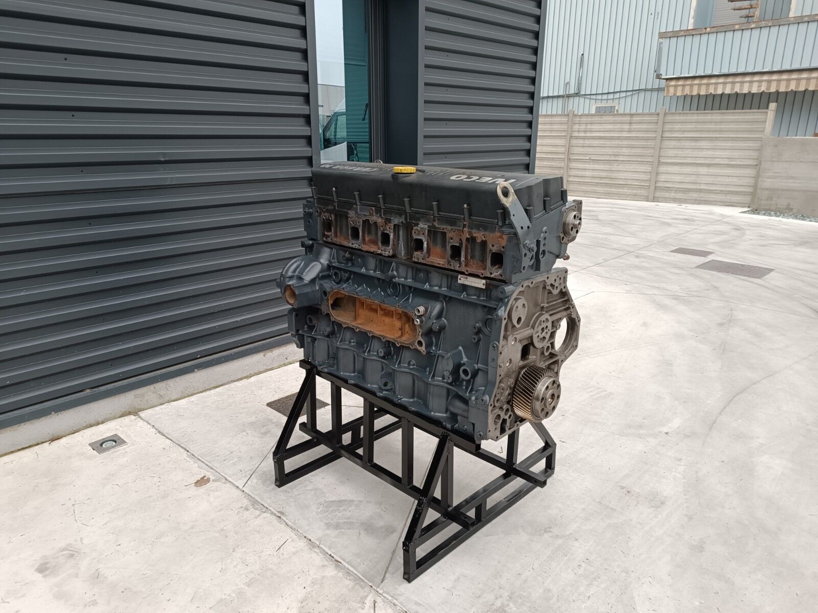 IVECO CURSOR 10 F3AE3681 E5 REBUILT WITH WARRANTY engine IVECO 400 420 450 460 STRALIS - TRAKKER Euro 5 E5 truck
