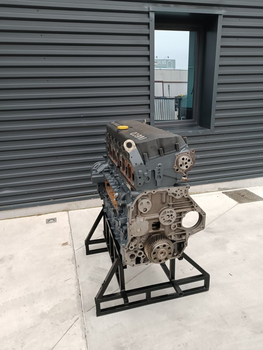 IVECO CURSOR 10 F3AE3681 E5 REBUILT WITH WARRANTY engine IVECO 400 420 450 460 STRALIS - TRAKKER Euro 5 E5 truck