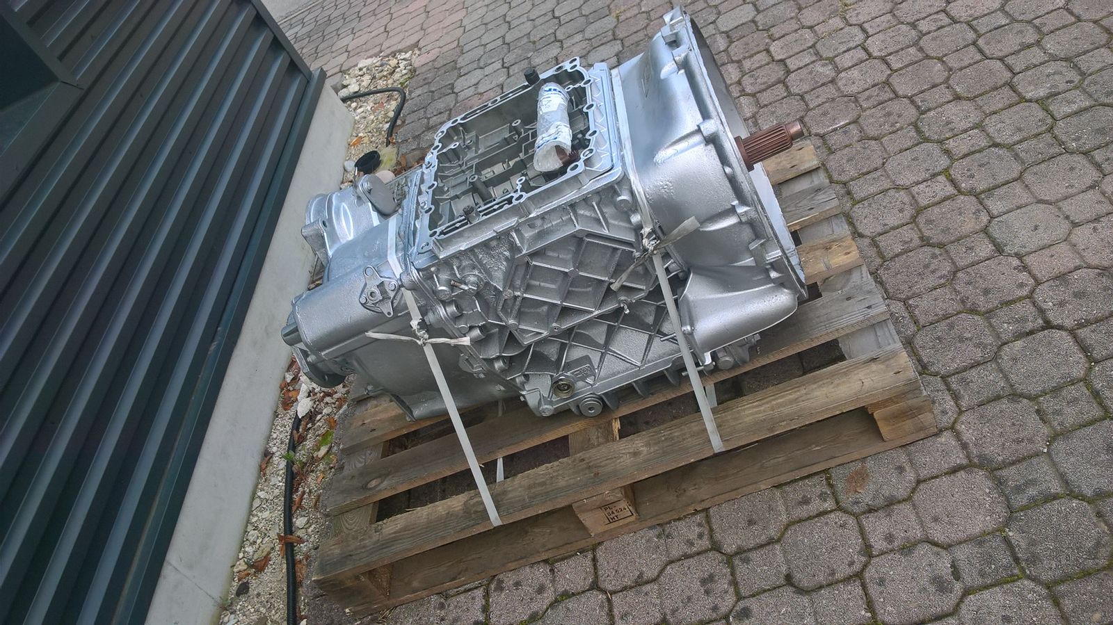 VOLVO ZF REBUILT WITH WARRANTY gearbox VOLVO FL FE truck