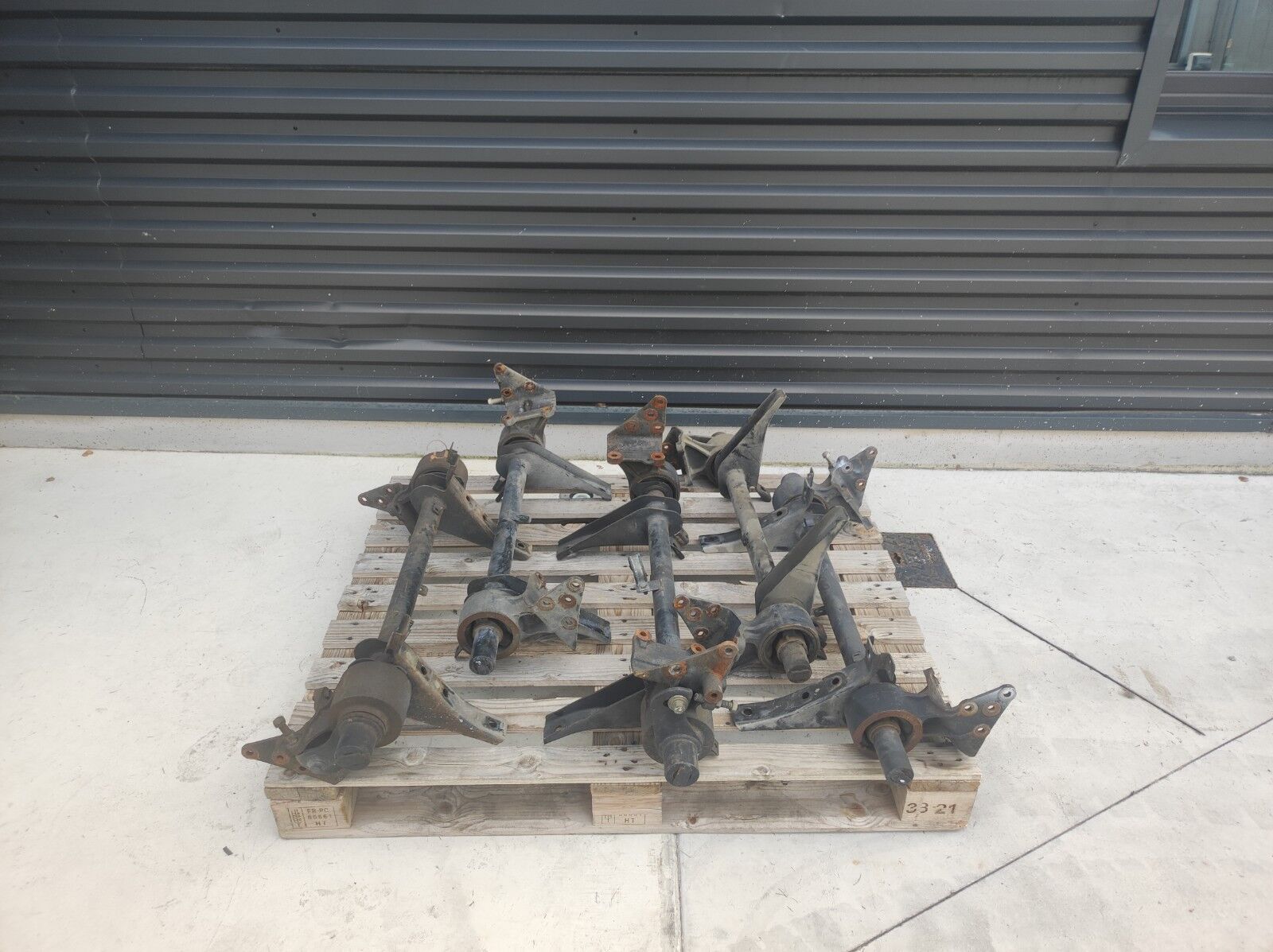 NISSAN CABSTAR NT 400 CABIN SUPPORTS other cabin part NISSAN Cabstar / NT400 truck