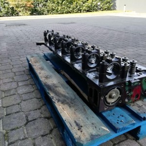 VOLVO D13C FH FH13 cylinder head VOLVO 420 460 500 540 hp truck