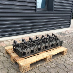 VOLVO D16E FH / FH16 cylinder head VOLVO 580 hp truck