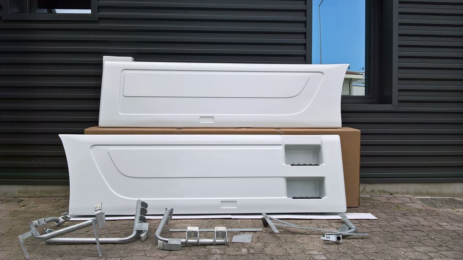 MERCEDES-BENZ Actros Axor E4 E5 Fairings / SIDESKIRTS spoiler MERCEDES-BENZ ACTROS AXOR MP2 MP3 2003 -> 2012 truck