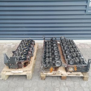 RENAULT 460 HP 500 HP 520 HP cylinder block RENAULT MAGNUM truck