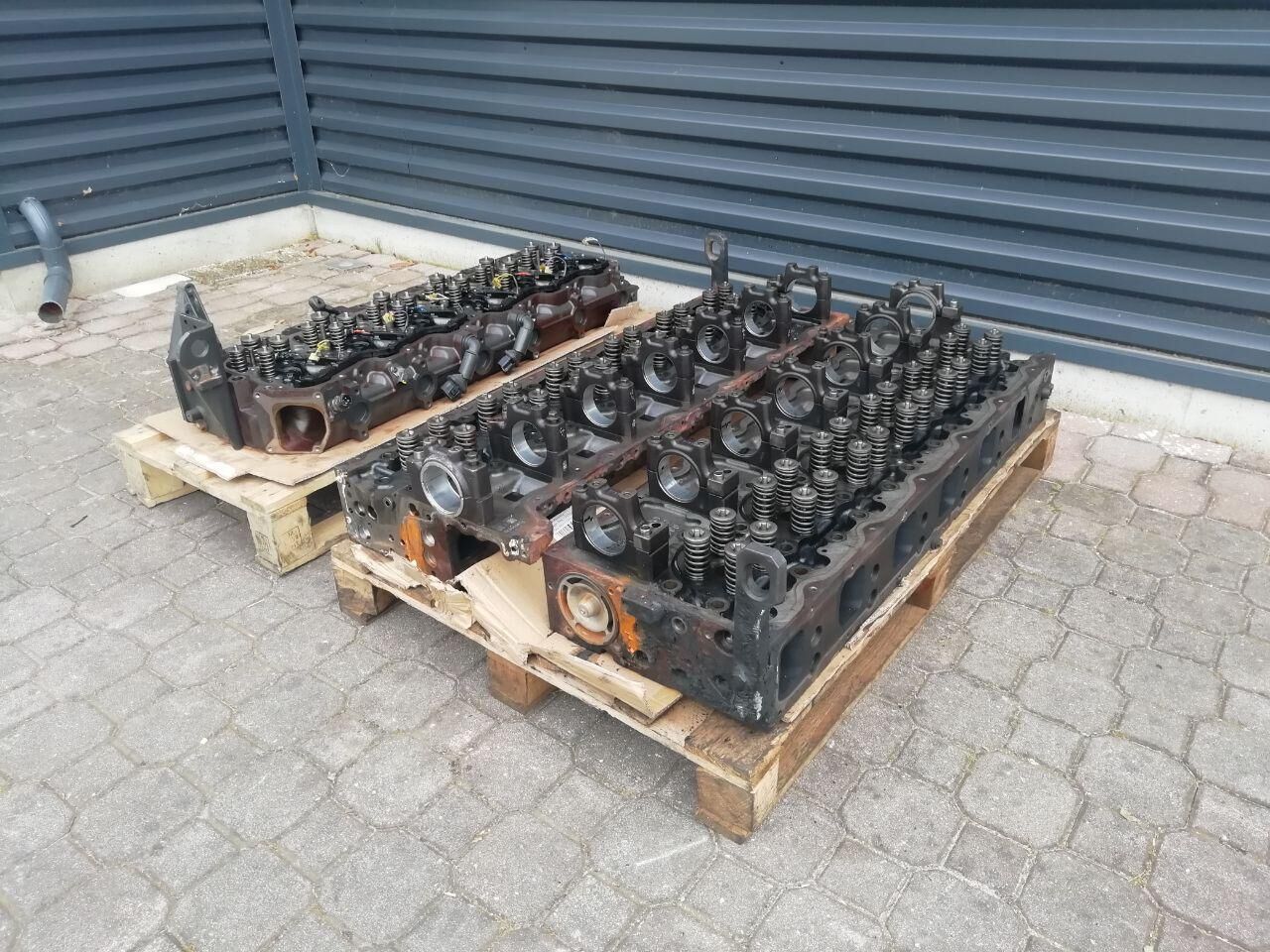 RENAULT 460 HP 500 HP 520 HP cylinder block RENAULT MAGNUM truck