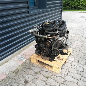 NISSAN YD 25 engine NISSAN CABSTAR truck