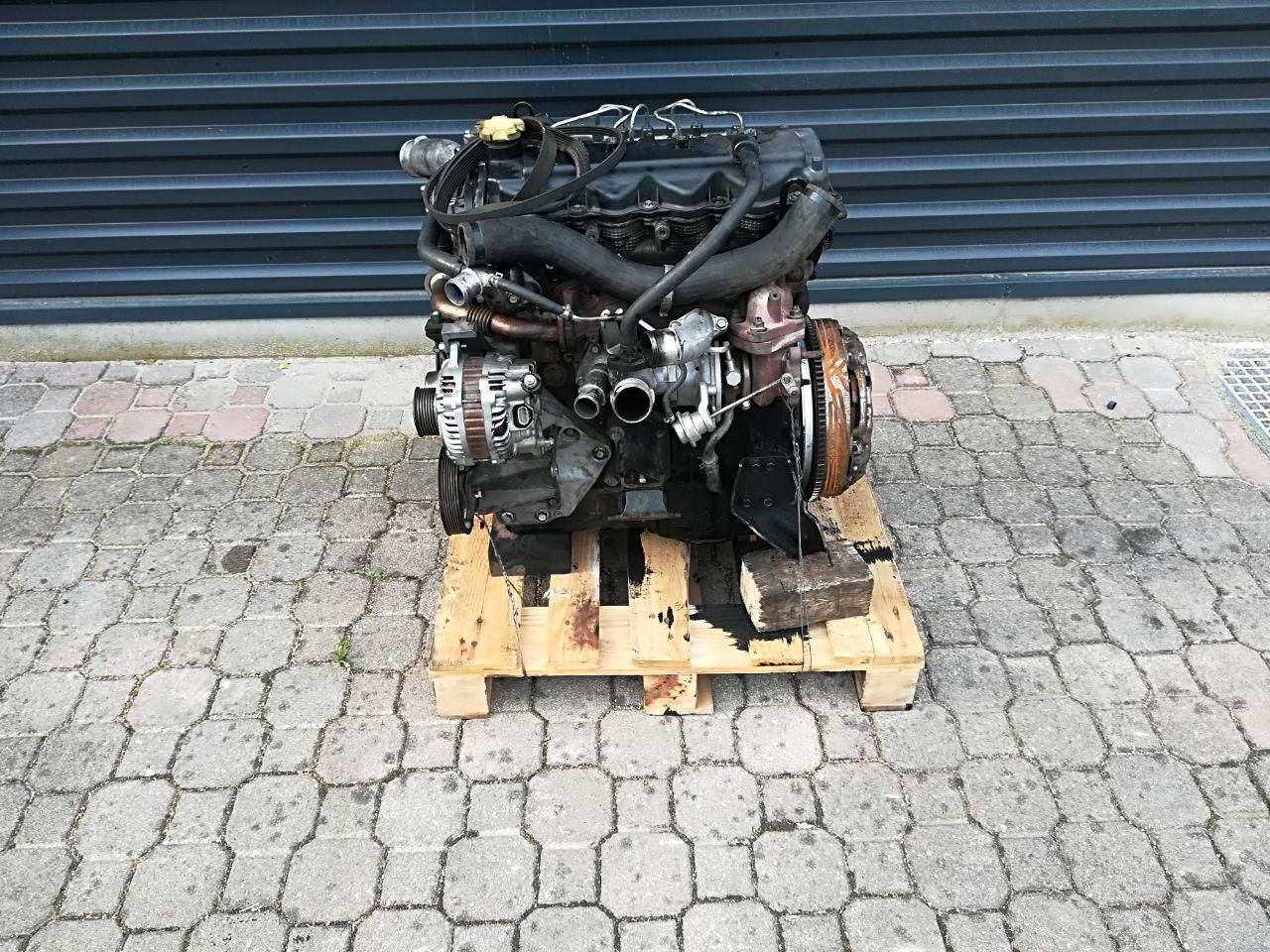NISSAN YD 25 engine NISSAN CABSTAR truck