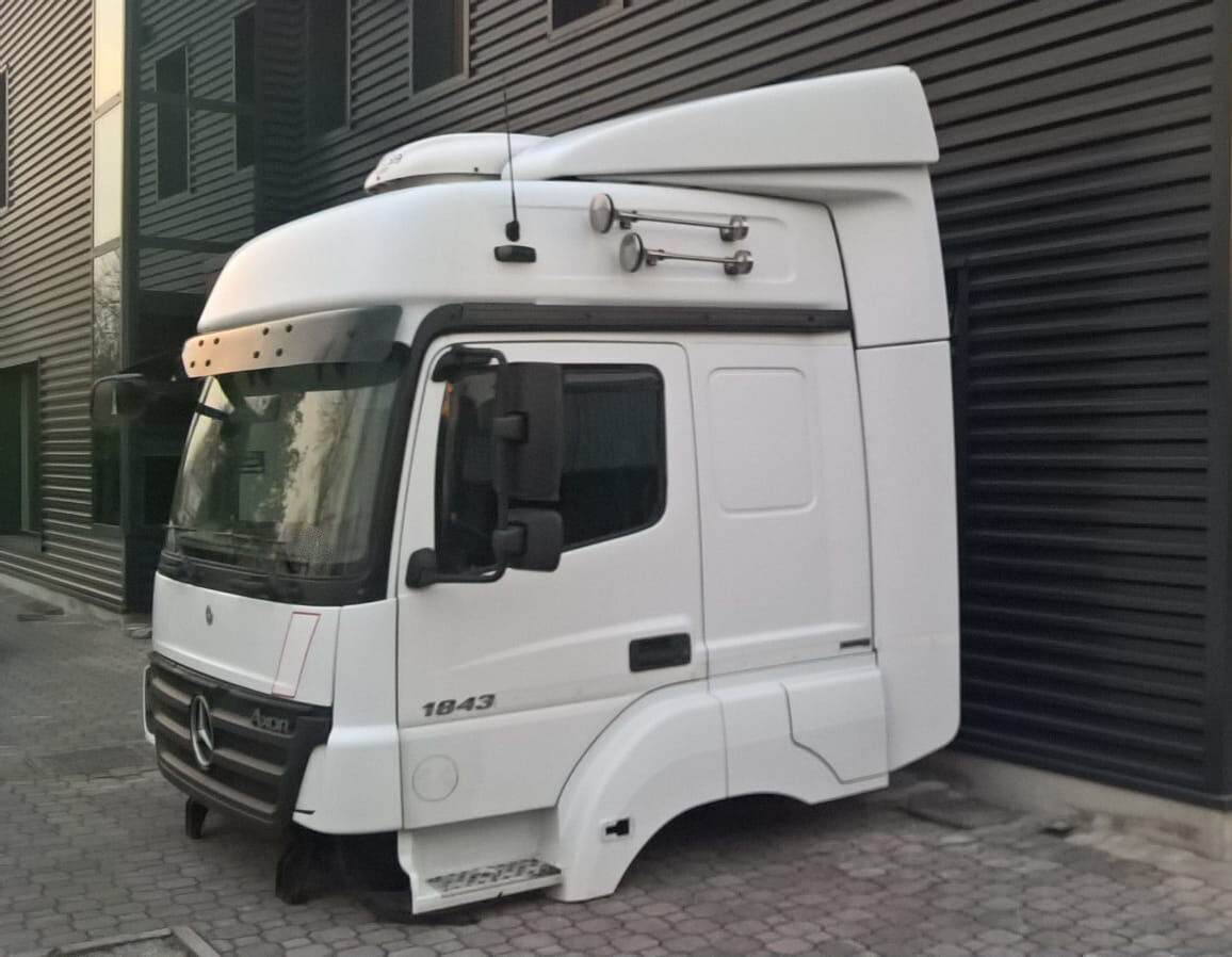 MERCEDES-BENZ Axor Atego E5 Fahrerhaus Kabine cabin MERCEDES-BENZ Atego Axor Cabin Euro 5 truck tractor