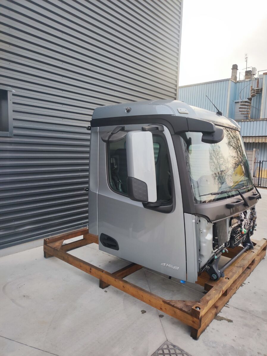 MERCEDES-BENZ ANTOS AROCS ClassicSpace cabin MERCEDES-BENZ S TYPE 320mm ENGINE TUNNEL MP4 Euro 6 truck