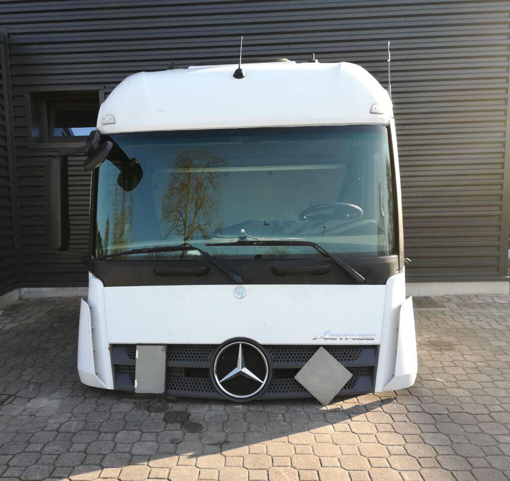 MERCEDES-BENZ ACTROS AROCS E6 STREAMSPACE 2300mm cabin MERCEDES-BENZ ENGINE TUNNEL 170mm truck tractor