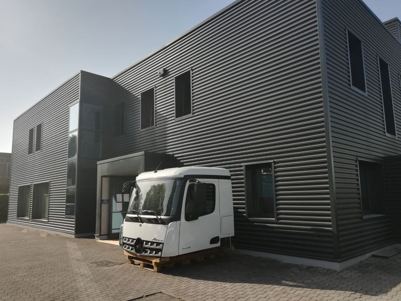 MERCEDES-BENZ Arocs Actros ClassicSpace Tunnel 320mm cabin MERCEDES-BENZ 2300mm MP4 Euro 6 Mittelangen truck tractor