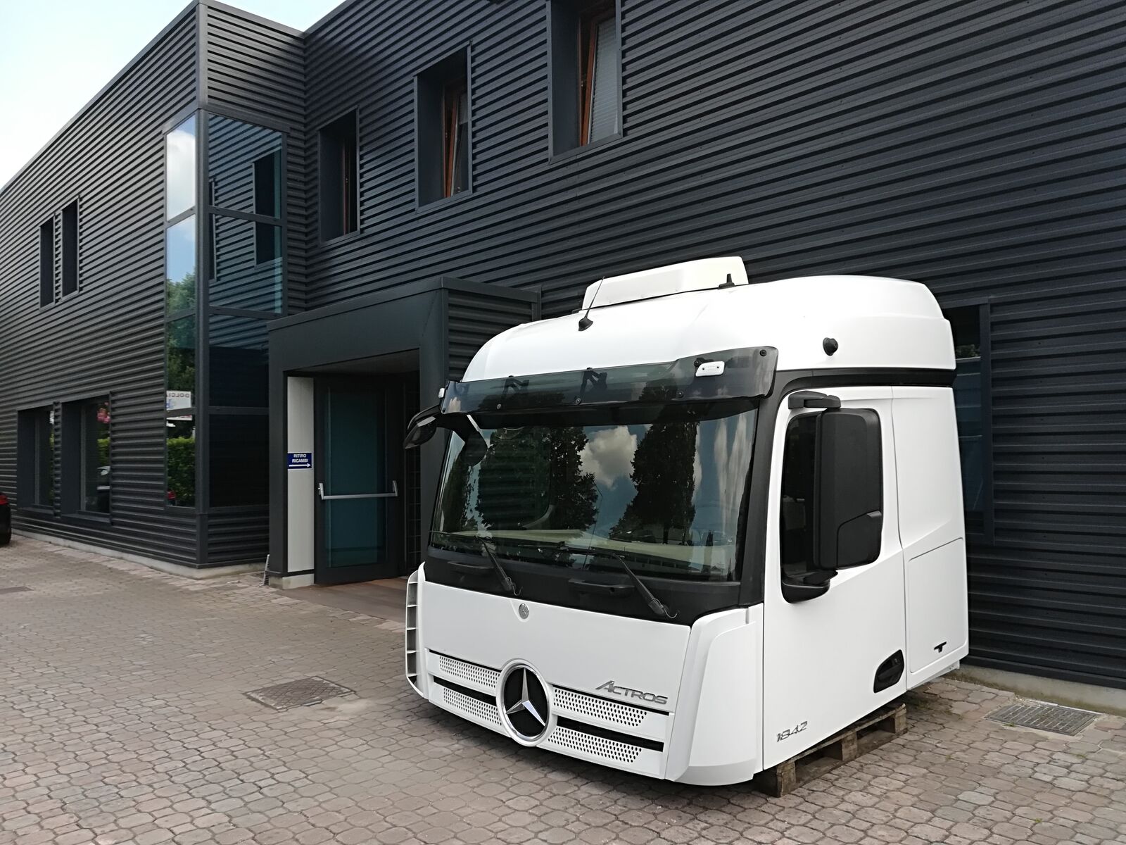 MERCEDES-BENZ ACTROS STREAMSPACE 2500mm Fahrerhaus Kabine cabin MERCEDES-BENZ Cabin ACTROS 2500mm Streamspace truck tractor
