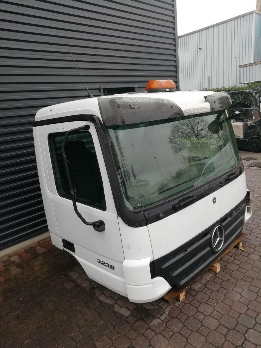 MERCEDES-BENZ Actros Fahrerhaus low roof short cab cabin MERCEDES-BENZ ACTROS Kabine Day Cab truck tractor