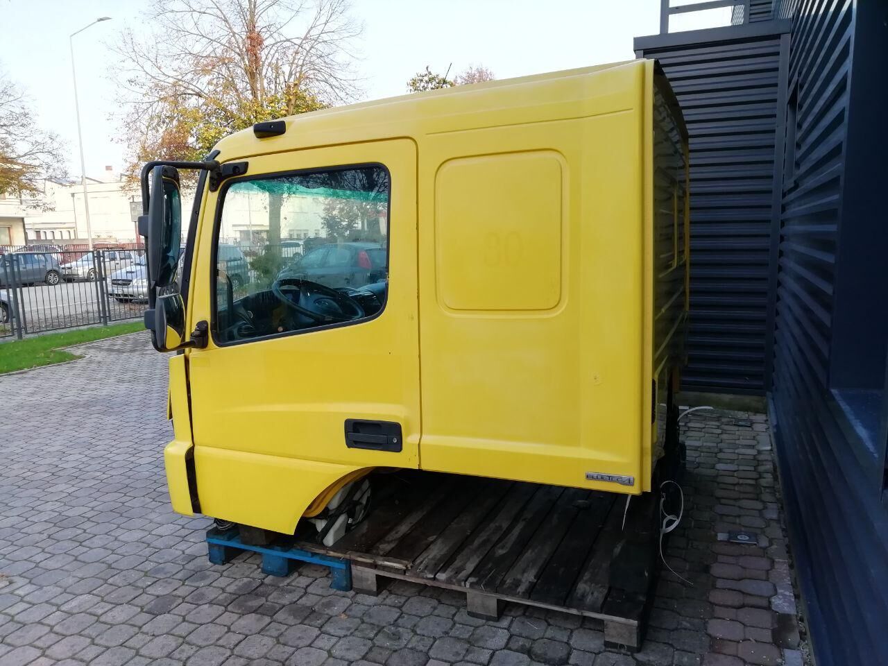 MERCEDES-BENZ ATEGO AXOR E5 E4 - 6 CYLINDERS cabin MERCEDES-BENZ LOW ROOF, SLEEPER CAB truck