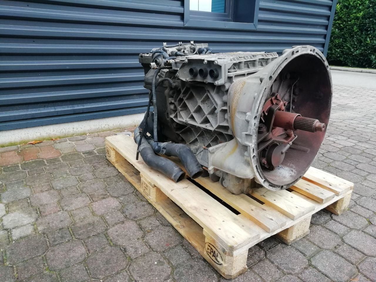 VOLVO VT2412B gearbox VOLVO FH FM truck