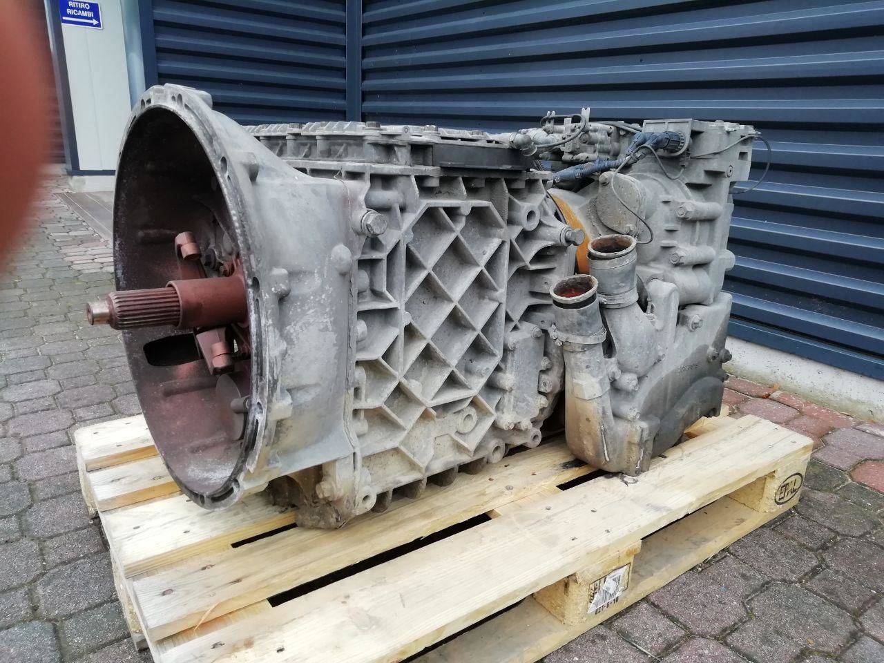 VOLVO VT2412B gearbox VOLVO FH FM truck