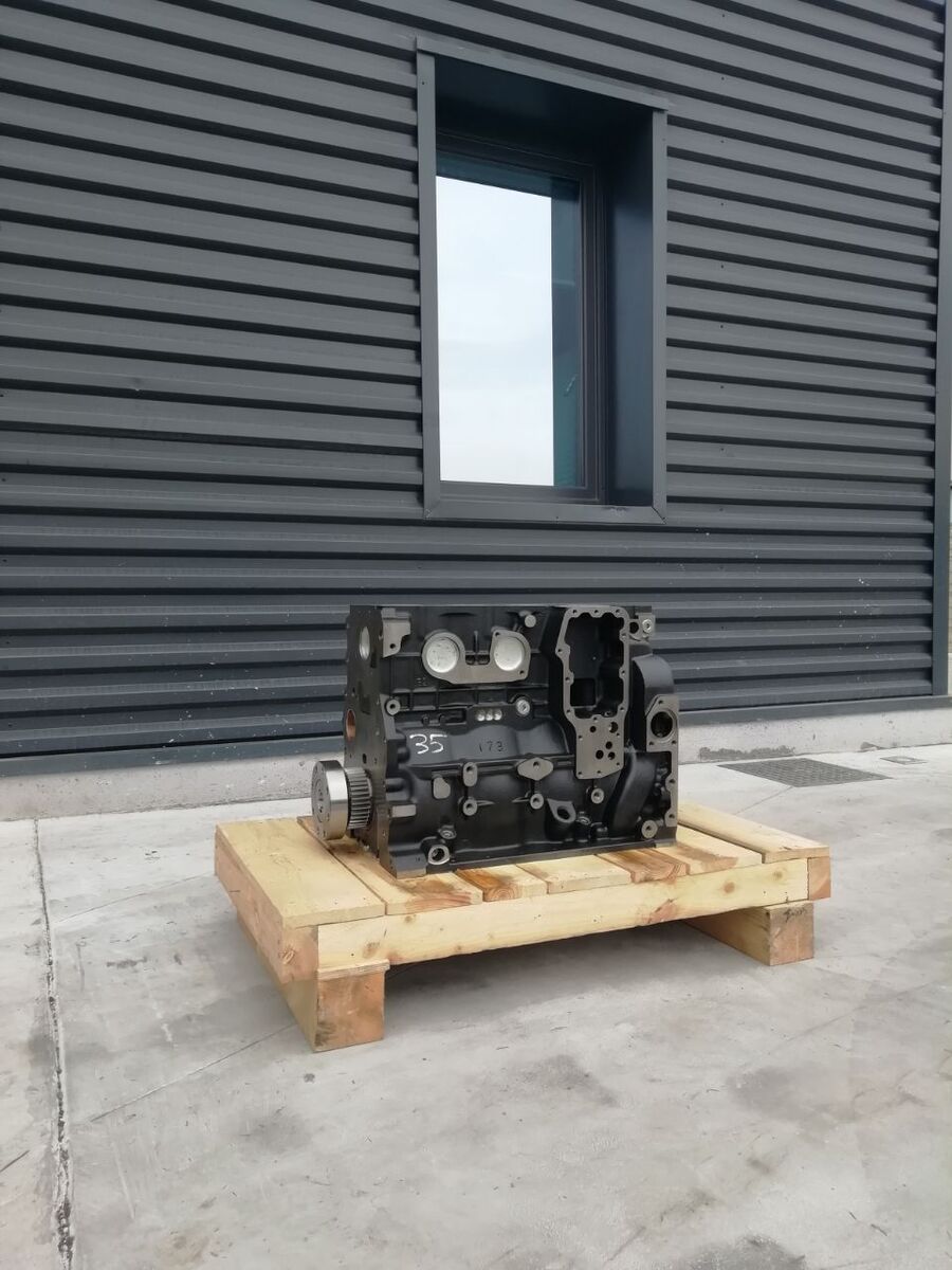 IVECO F4BE0454B engine IVECO SHORTBLOCK truck