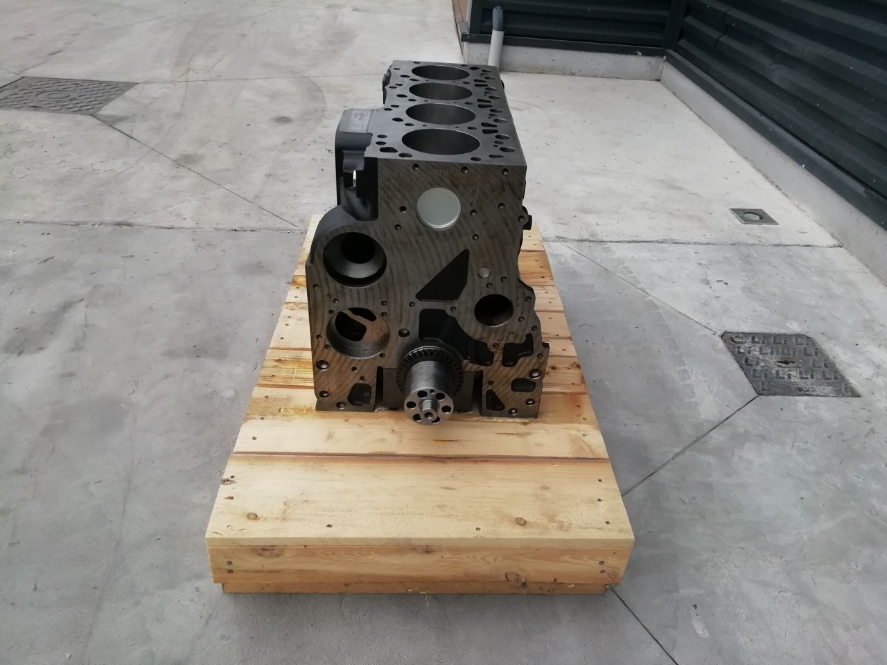 IVECO F4BE0454B engine IVECO SHORTBLOCK tractor - wheel tractor