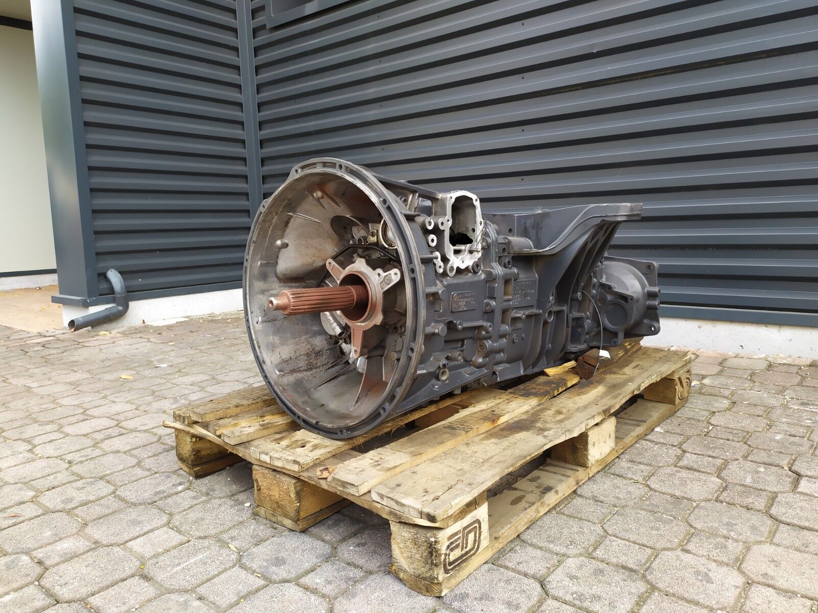 MERCEDES-BENZ G281-12 gearbox MERCEDES-BENZ ACTROS AROCS EURO 6 MP4 truck tractor